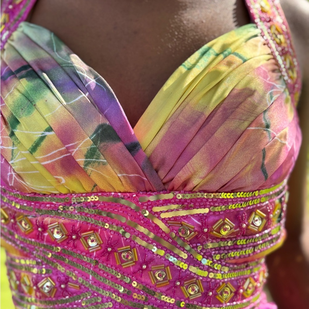 David's Bridal Purple and Pink Sleeveless Sweetheart Gown - Picture 6 of 11